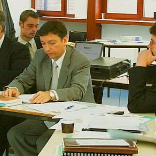 Giuseppe Zilioli (EC, DG INFSO), George Chatillon (Paris I Sorbonne), Tanguy Ewbank de Wespin, CITA, FUNDP), Angle Viña (President, ISOC Galicia, new ECC president, Jan.-June 2002), Yves Thiran (RTBF, ISOC Wallonie), Jacques Berleur (FUNDP, ISOC Wallonie President)